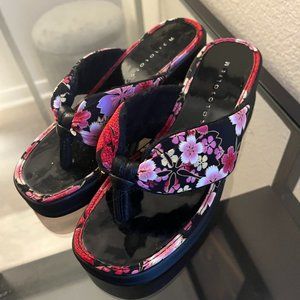 sandals from japan, size 5